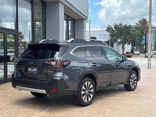 2023 Subaru Outback Touring XT