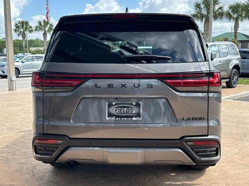 2025 Lexus LX 600 Luxury
