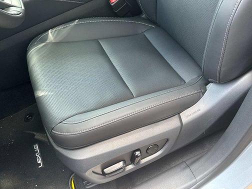 2025 Lexus TX 500h F SPORT Premium