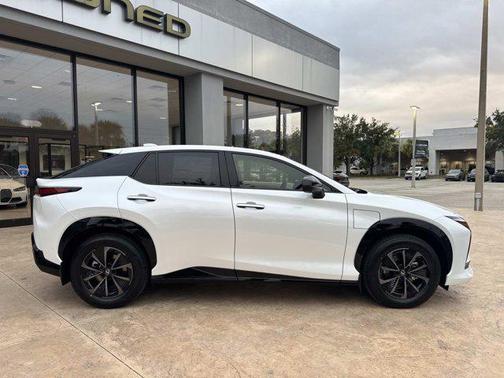 2026 Lexus RZ 350e Premium