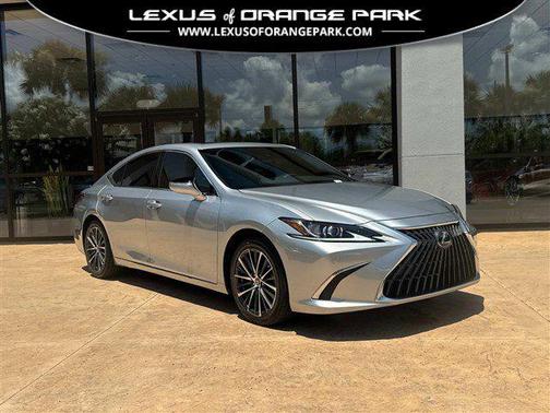 2022 Lexus ES 350 Base