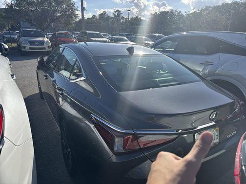 2025 Lexus ES 350 Base