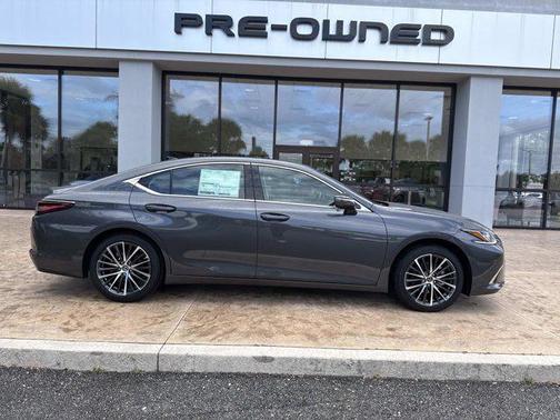 2025 Lexus ES 350 Base
