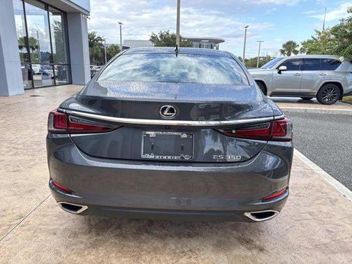 2025 Lexus ES 350 Base