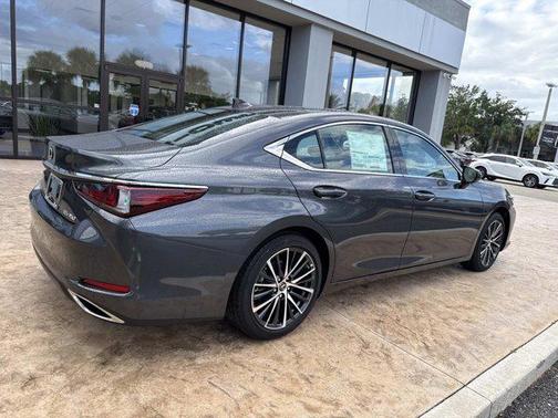 2025 Lexus ES 350 Base