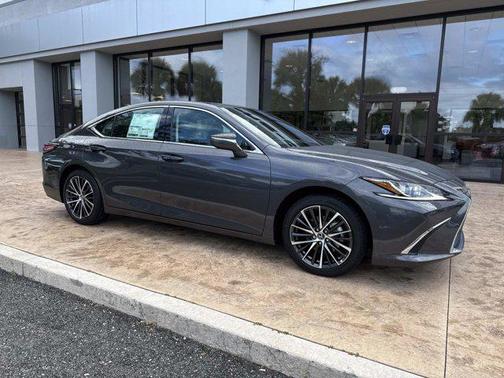 2025 Lexus ES 350 Base