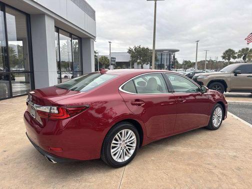 2017 Lexus ES 350 Base