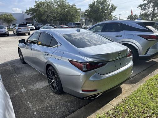 Iridium 2024 Lexus ES 350 Base