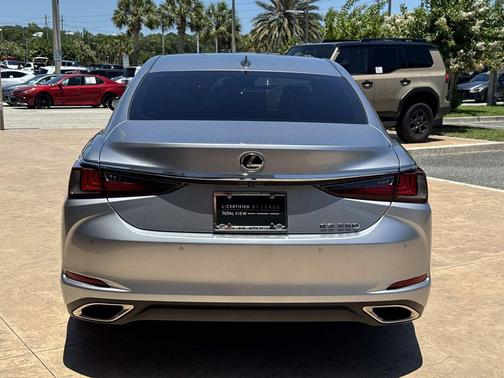 Iridium 2024 Lexus ES 350 Base