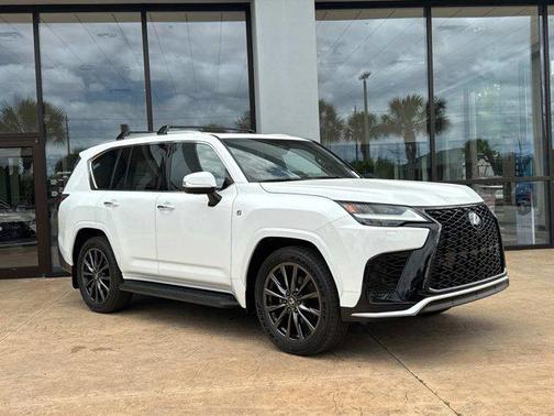 2025 Lexus LX 600 Base