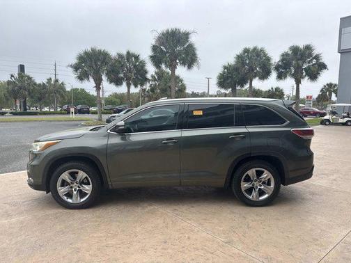 Alumina Jade Metallic 2014 Toyota Highlander Limited