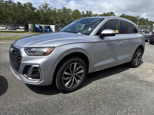 2022 Audi Q5 45 S line Premium