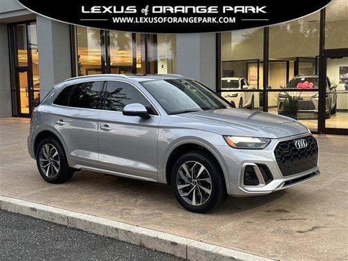 2022 Audi Q5 45 S line Premium