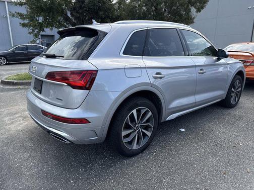 2022 Audi Q5 45 S line Premium