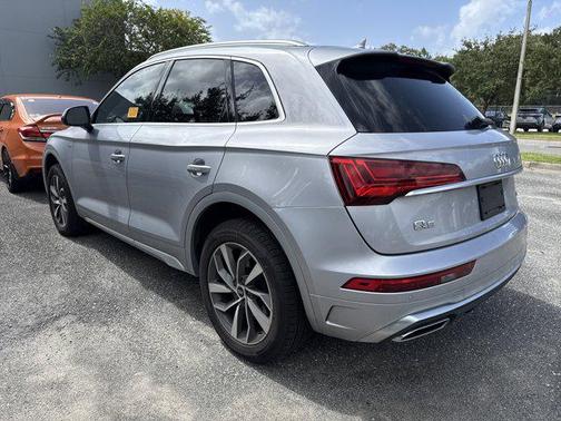 2022 Audi Q5 45 S line Premium