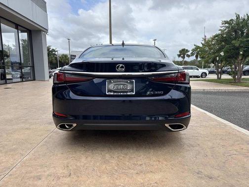 2025 Lexus ES 350 Base