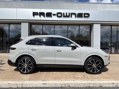 2020 Porsche Cayenne Base