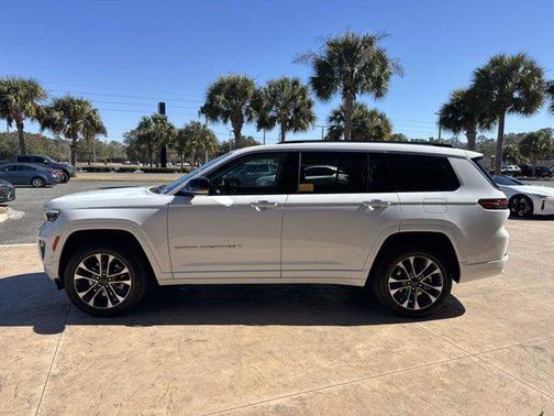 2023 Jeep Grand Cherokee L Overland