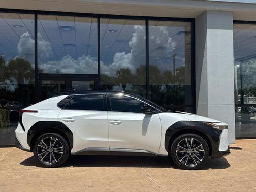 2024 Toyota bZ4X Limited