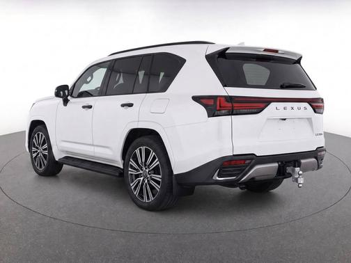 White Pearl 2025 Lexus LX 700h Luxury