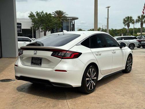 2022 Honda Civic EX-L
