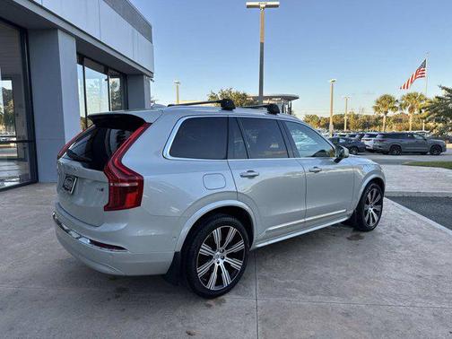 2022 Volvo XC90 T6 Inscription