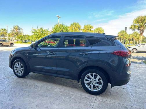 2021 Hyundai TUCSON Value