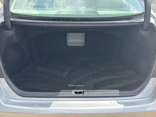 Silver 2009 Lexus ES 350 Base