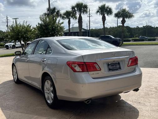 Silver 2009 Lexus ES 350 Base