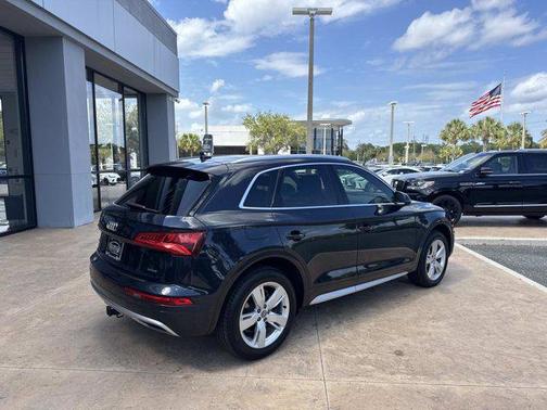 2019 Audi Q5 2.0T Premium Plus