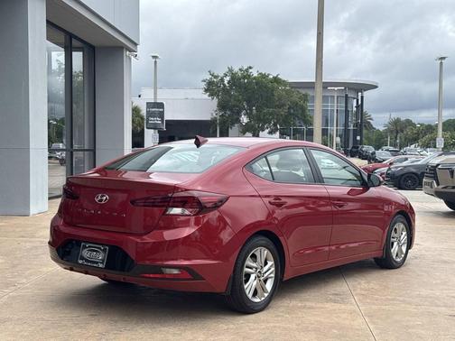 Scarlet Red Pearl 2020 Hyundai ELANTRA Value Edition