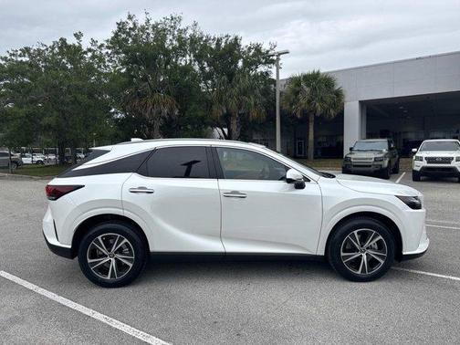 White Pearl 2023 Lexus RX 350 Premium Plus