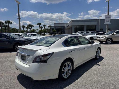 Winter Frost Pearl 2012 Nissan Maxima SV
