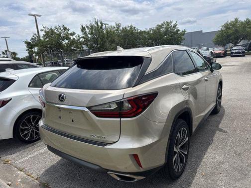 Ultra White 2026 Lexus NX 350h Luxury