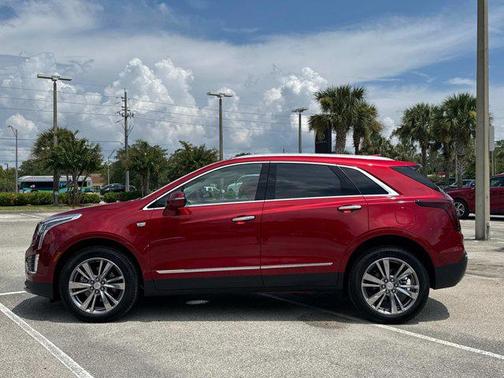 2025 Cadillac XT5 Premium Luxury
