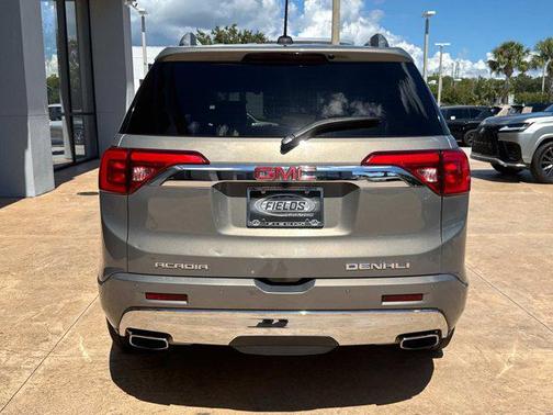 2019 GMC Acadia Denali