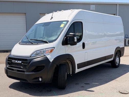 Bright White Clearcoat 2026 RAM ProMaster 2500 High Roof