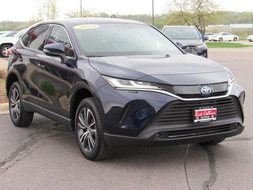 2024 Toyota Venza LE