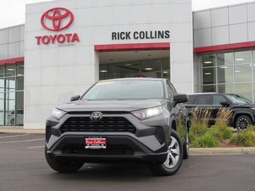 2022 Toyota RAV4 LE