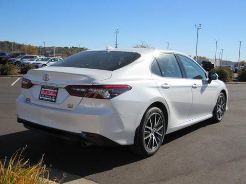 2024 Toyota Camry XLE