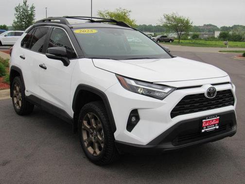 Ice Cap/Midnight Black Metallic 2025 Toyota RAV4 Hybrid Woodland Edition