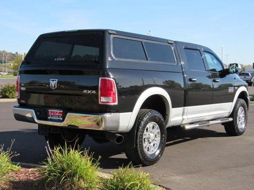 2018 RAM 2500 Laramie Crew Cab 4x4 6'4' Box