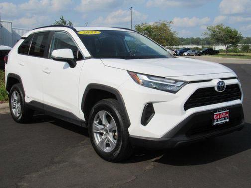 2022 Toyota RAV4 Hybrid XLE