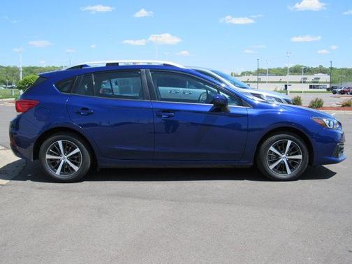 Sapphire Blue Pearl 2023 Subaru Impreza Premium