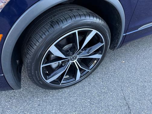 2022 Volkswagen Tiguan 2.0T SEL R-Line