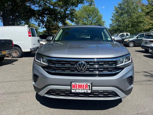 2022 Volkswagen Atlas 3.6 SE w/ Technology
