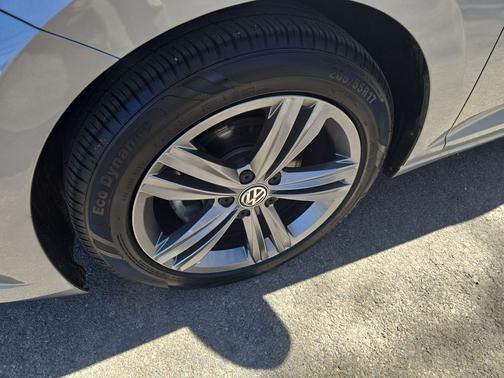 2021 Volkswagen Jetta 1.4T R-Line