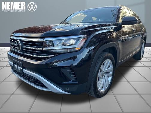 2022 Volkswagen Atlas Cross Sport 3.6 V6 SE w/ Technology
