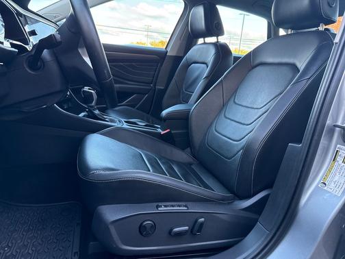 2022 Volkswagen Jetta 1.5T SEL