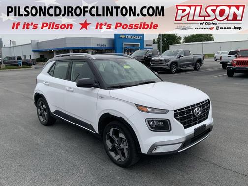 Lunar White w/Black Roof 2024 Hyundai VENUE Limited